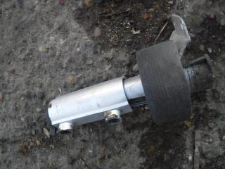 крепление бампера Audi 80 B3 1992, 2.0 л., бензин, МКПП, седан