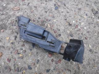 крепление бампера Volkswagen Golf 4 поколение 2005, 2.0 л., дизель, МКПП, хетчбэк 5 дв., 1K6807393