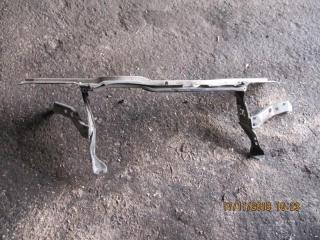 передняя панель крепления облицовки (телевизор) Audi 100 4A/C4 1992, 2.0 л., бензин