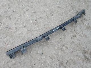 крепление бампера Volkswagen Transporter T4 1999, 2.5 л., дизель, МКПП, микроавтобус, 7D0807183B