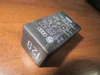 реле (прочие) Volkswagen Passat B3 1992, 1.8 л., бензин, МКПП, универсал, 1H0919577