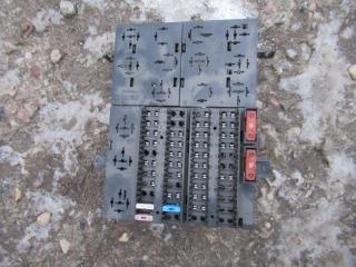 блок предохранителей Renault Master 2 поколение 1999, 2.5 л., дизель, 77003297587