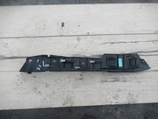 крепление бампера Volkswagen Golf 5 поколение 2007, 1.9 л., дизель, АКПП, универсал, 1K9807393