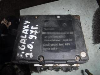 блок ABS Ford Galaxy 1 поколение 1997, 2.0 л., бензин, 1J0907379D