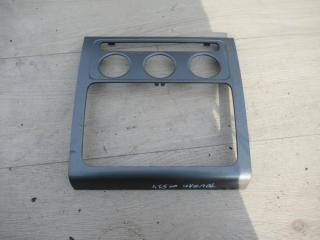 комплект декоративных накладок (дерева) салона Volkswagen Touran 1 поколение [рестайлинг] 2007, 1.9 л., дизель, МКПП, минивэн, 1T0858071L