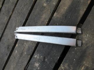 ресничка (ус) правой фары Audi 100 4A/C4 1992, 2.3 л., бензин, МКПП, седан, 4A0853207B, 4A0853208