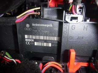 блок комфорта Volkswagen Passat B6 2007, 2.0 л., дизель, АКПП, универсал, 3C0937049J