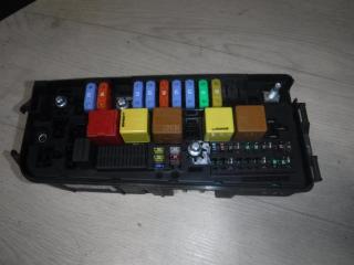 блок предохранителей Opel Signum C [рестайлинг] 2006, 2.2 л., бензин, АКПП, хетчбэк 5 дв., 13144711