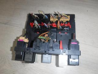 блок предохранителей Volkswagen Passat B6 2007, 2.0 л., дизель, МКПП, универсал, 3C0937049