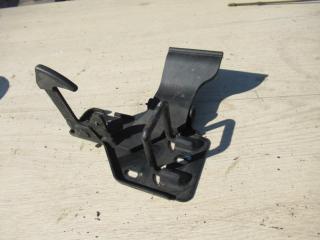 замок капота Volkswagen Transporter T5 2005, 2.5 л., дизель, МКПП, микроавтобус, 7H0823480