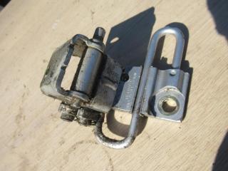 петля двери Volkswagen Golf 3 поколение 1999, 1J4833412C