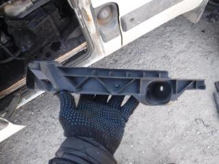 крепление бампера Volkswagen Golf 4 поколение 2006, 1K0807889A