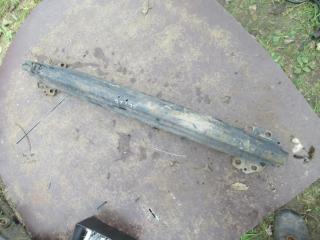 усилитель бампера переднего Fiat Stilo 1 поколение 2002