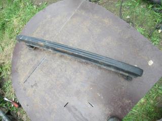 усилитель бампера переднего Volkswagen Golf 5 поколение 2007, 1.9 л., дизель, АКПП, универсал