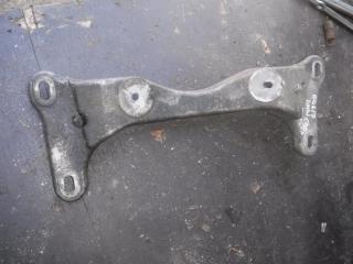 кронштейн КПП BMW 3 серия E90/E91/E92/E93 2005, 2.0 л., бензин, МКПП, седан, 676029902