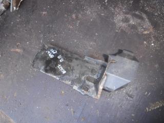 кронштейн (крепление) BMW 3 серия E90/E91/E92/E93 2005, 2.0 л., бензин, МКПП, седан, 51647117