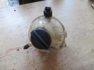 бачок расширительный Volkswagen Caddy 3 поколение 2006, 1.9 л., дизель