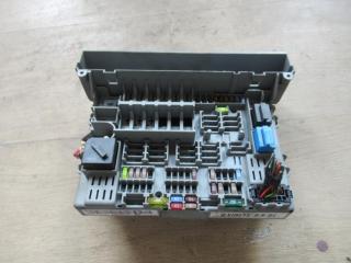 блок предохранителей BMW 3 серия E90/E91/E92/E93 2005, 2.0 л., бензин, МКПП, седан, 10688710, 6906613-03