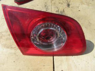 фонарь крышки багажника левый Volkswagen Passat B6 2006