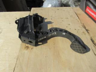 педаль сцепления Skoda Fabia 1 поколение (6Y) 2002, 6Q1721059F