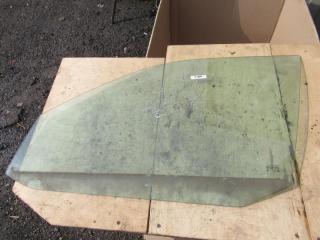 стекло двери передней левой Volkswagen Polo 3 поколение 1999