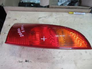фонарь задний правый Ford Focus 1 поколение 2001, 1.6 л., бензин, МКПП, хетчбэк 5 дв.