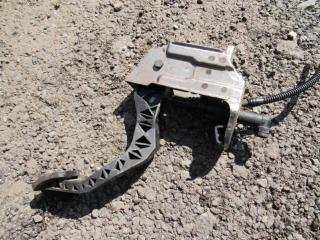 педаль сцепления Volkswagen Polo 4 поколение [рестайлинг] 2007, 1.4 л., дизель, МКПП, хетчбэк 5 дв., 6Q1721059AJ