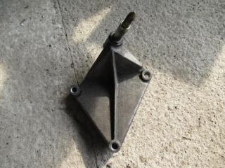 кронштейн КПП Renault Laguna 1 поколение 1998, 7700832251