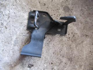 замок капота Volkswagen Transporter T5 2004, 2.5 л., дизель, МКПП, микроавтобус, 7H0823480A