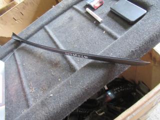 молдинг крыла BMW 3 серия E90/E91/E92/E93 2005, 2.0 л., бензин, МКПП, седан