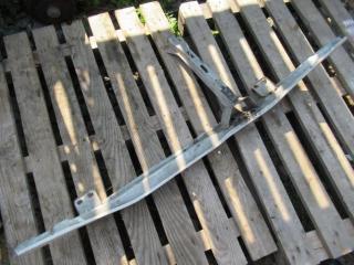 передняя панель крепления облицовки (телевизор) Ford Transit 5 поколение 2001