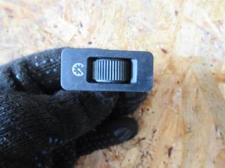 кнопка ручного тормоза (ручника) BMW 5 серия E39 1998, 2.0 л., бензин, МКПП, седан, 61318360461