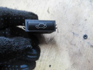 кнопка открытия багажника BMW 5 серия E39 [рестайлинг] 2001, 3.0 л., дизель, АКПП, универсал, 8365579