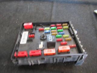 блок предохранителей Volkswagen Passat B6 2007, 2.0 л., дизель, АКПП, универсал, 3C0937125