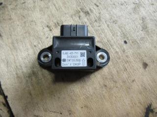 датчик ускорения Mazda 6 GG 2003, 2.0 л., дизель, МКПП, универсал, GJ6E437Y1