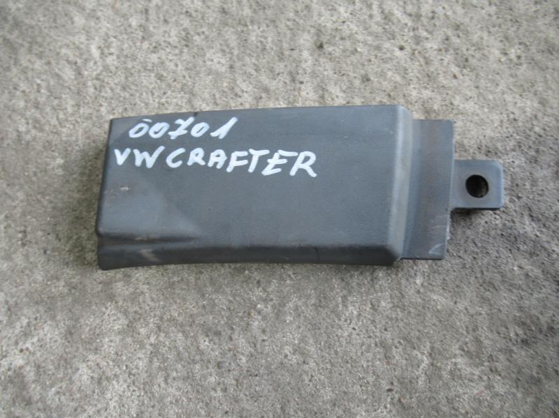 молдинг крыла Volkswagen Crafter 1 поколение 2007, 2.5 л., дизель, МКПП, микроавтобус, A9068800871 - фото №1