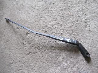 щеткодержатель (поводок стеклоочистителя, дворник) Skoda Octavia 1 поколение (A4) [рестайлинг] 2000, 1J1955410A