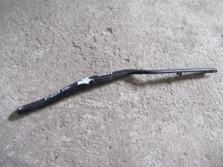 щеткодержатель (поводок стеклоочистителя, дворник) Peugeot 607 1 поколение 2002, 2.2 л., дизель, МКПП, седан, 102393