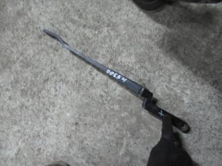 щеткодержатель (поводок стеклоочистителя, дворник) Volkswagen Polo 3 поколение 1996, 1.6 л., бензин, МКПП, хетчбэк 5 дв., 6N1955609