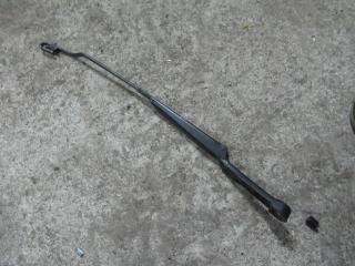 щеткодержатель (поводок стеклоочистителя, дворник) Volkswagen Golf 1 поколение 1992, 1H1955409C