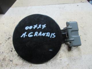 лючок топливного бака Mitsubishi Grandis 1 поколение 2006, 2.4 л., бензин, МКПП, минивэн