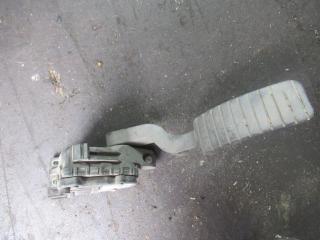 педаль Renault Laguna 2 поколение 2002, 8200003392