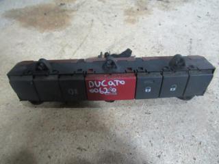 кнопка аварийной сигнализации Fiat Ducato 2 поколение [рестайлинг] 2006, 2.2 л., дизель, МКПП, микроавтобус