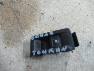 кнопка открытия лючка топливного бака Volkswagen Touran 1 поколение 2005, 1.9 л., дизель, МКПП, минивэн, 1F0959527