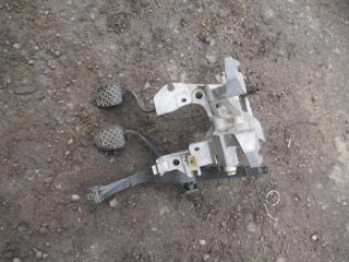 узел педальный (блок педалей) Audi 80 8C/B4 1993, 2.0 л., бензин