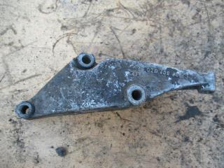 кронштейн полуоси Volkswagen Transporter T4 1996, 02B409905J