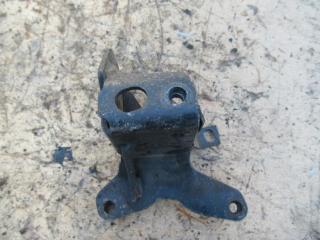 кронштейн КПП Volkswagen Passat B3 1992