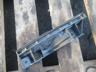 крепление бампера Volkswagen Touran 1 поколение 2003, 1T0807890A