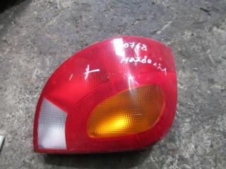 фонарь задний правый Mazda 121 3 поколение 1999, 1.3 л., бензин, МКПП, хетчбэк 5 дв.