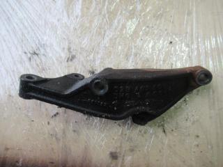 кронштейн КПП Volkswagen Transporter T4 1998, 025409905M